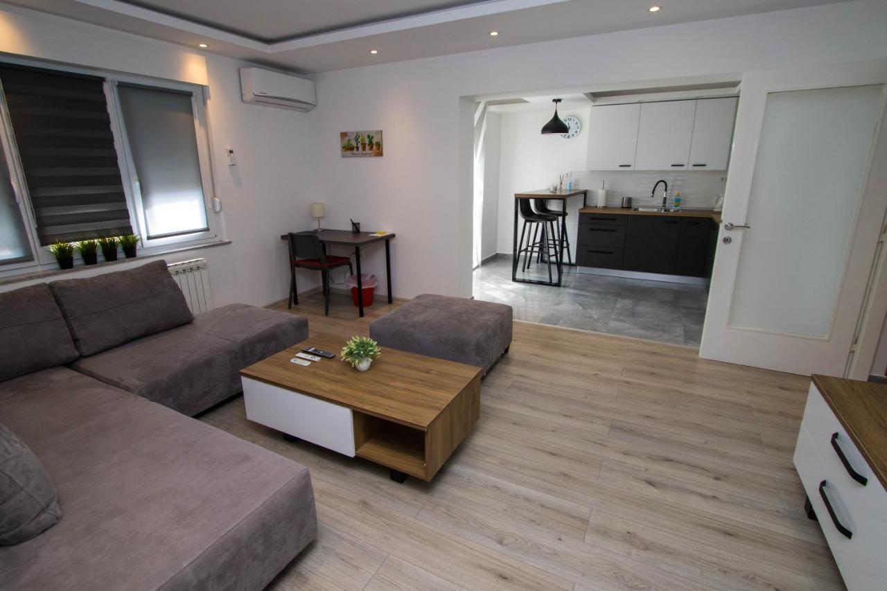 Apartment Ig4U, City Center Bjelovar Eksteriør bilde